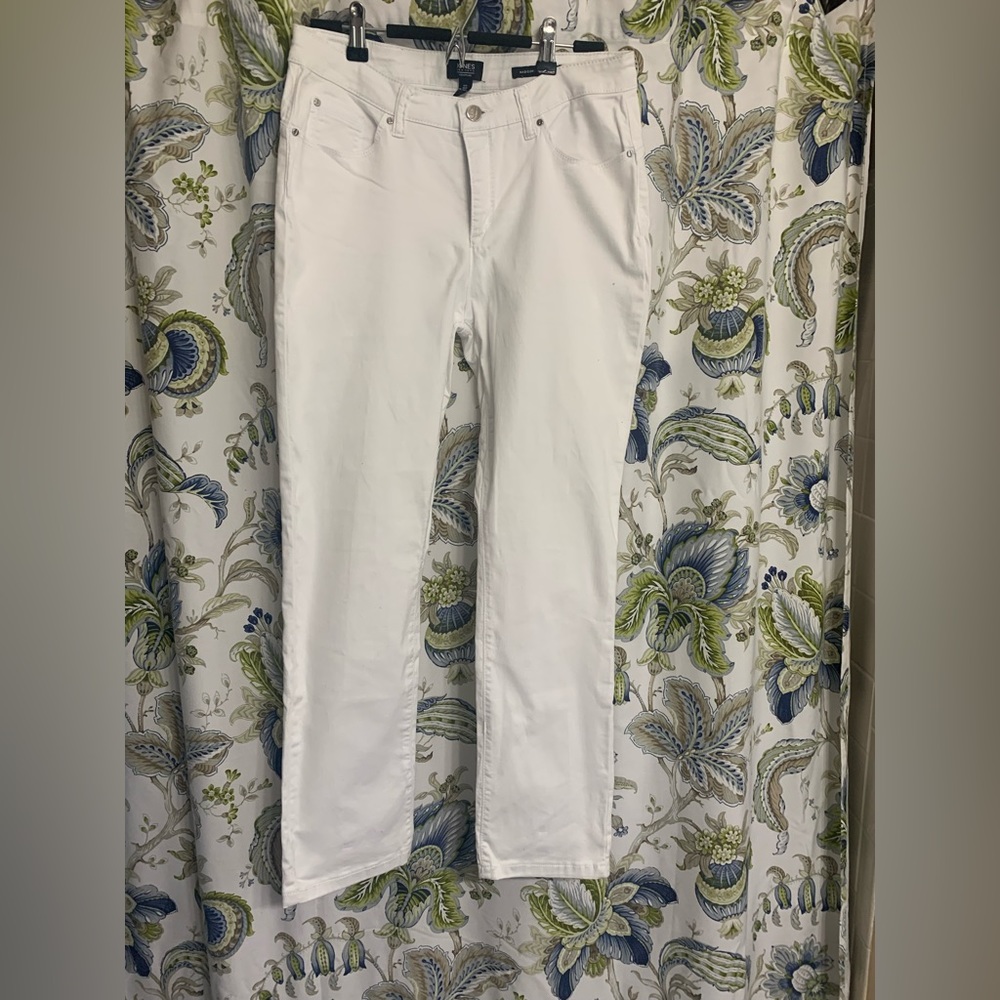 White jeans